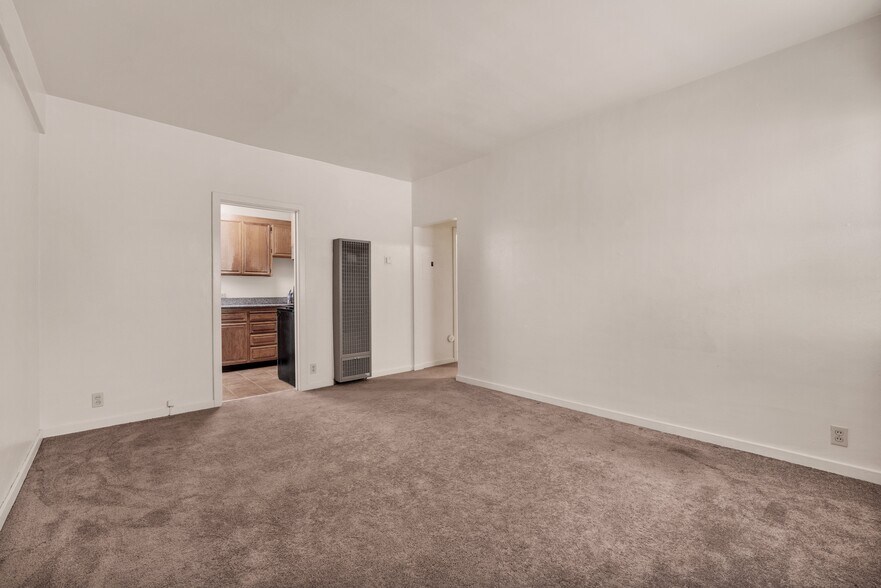 More Photos Of 1716-1732 University Ave, Berkeley Apartments For Sale