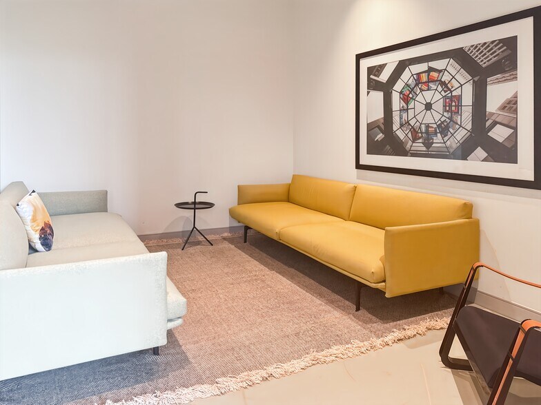 More Photos Of 11 Peel Ave, Toronto Coworking Space