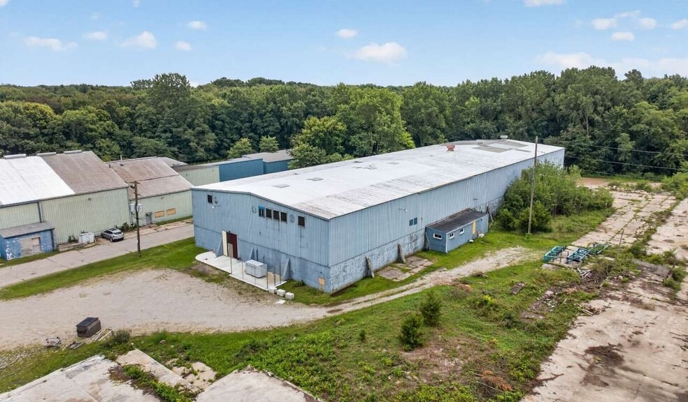 Primary Photo Of 120 Mill St, Springport Manufacturing For Sale