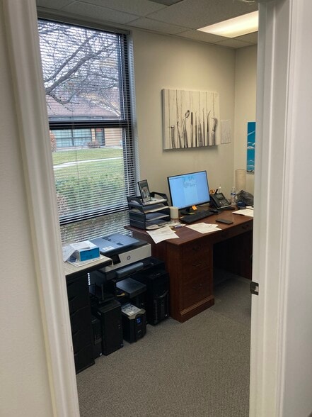 More Photos Of 9233 S Redwood Rd, West Jordan Medical For Lease