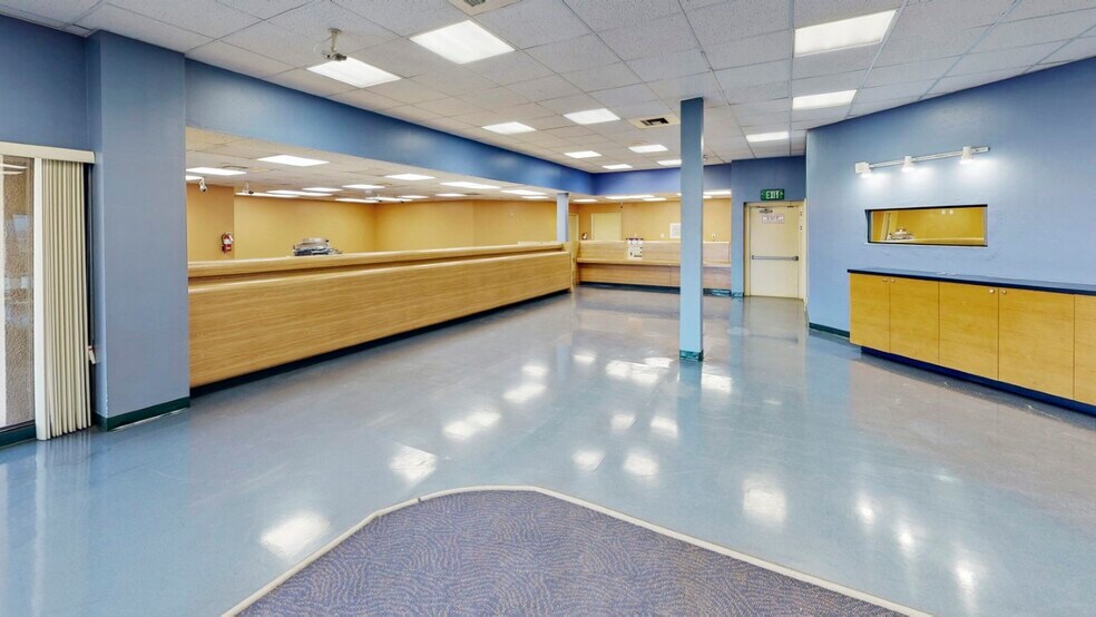 More Photos Of 72885 Ramon Rd, Thousand Palms General Retail For Sale