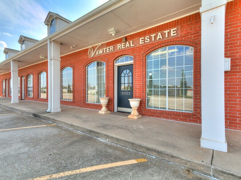Primary Photo Of 2326-2350 N Interstate Dr, Norman Office For Sale
