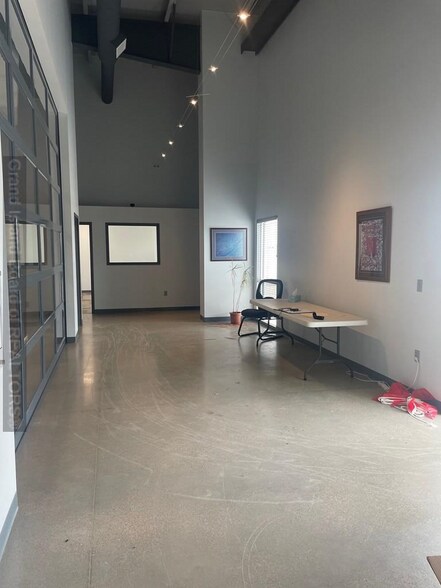 More Photos Of 4586 Gold Core Rd, Grand Island Light Manufacturing For Lease