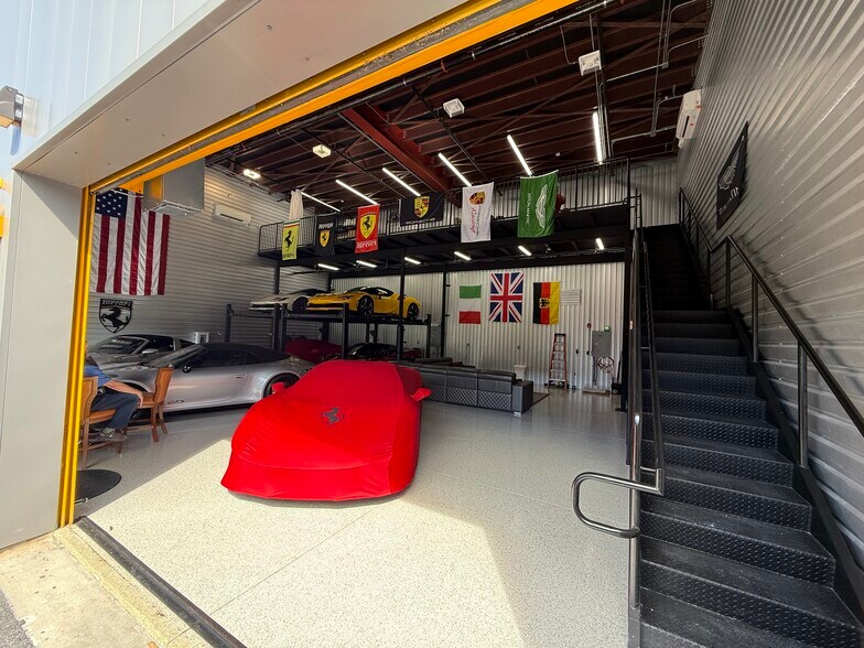 More Photos Of 8752 Atlantic Ave, Delray Beach Industrial For Sale