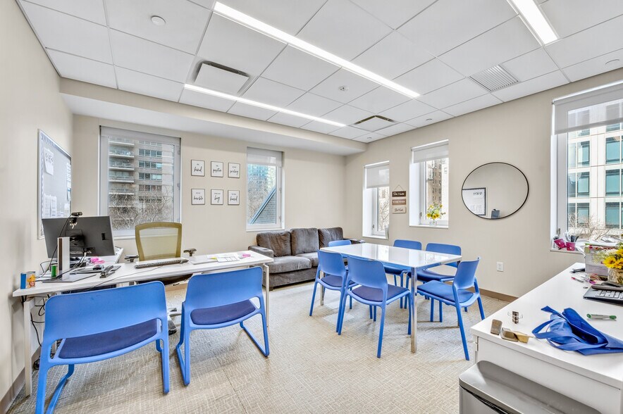 More Photos Of 180 Amsterdam Ave, New York Religious Facility For Lease