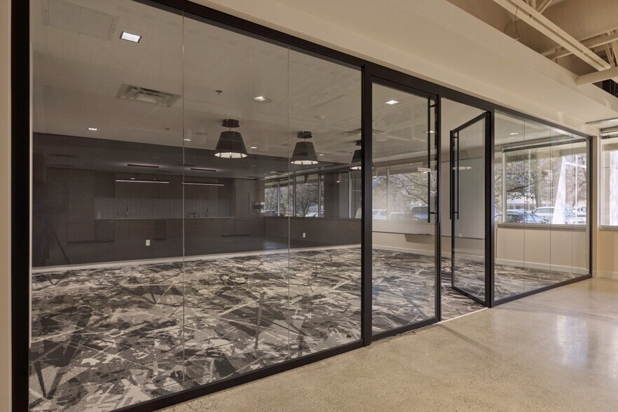 More Photos Of 1712 S East Bay Blvd, Provo Unknown For Lease