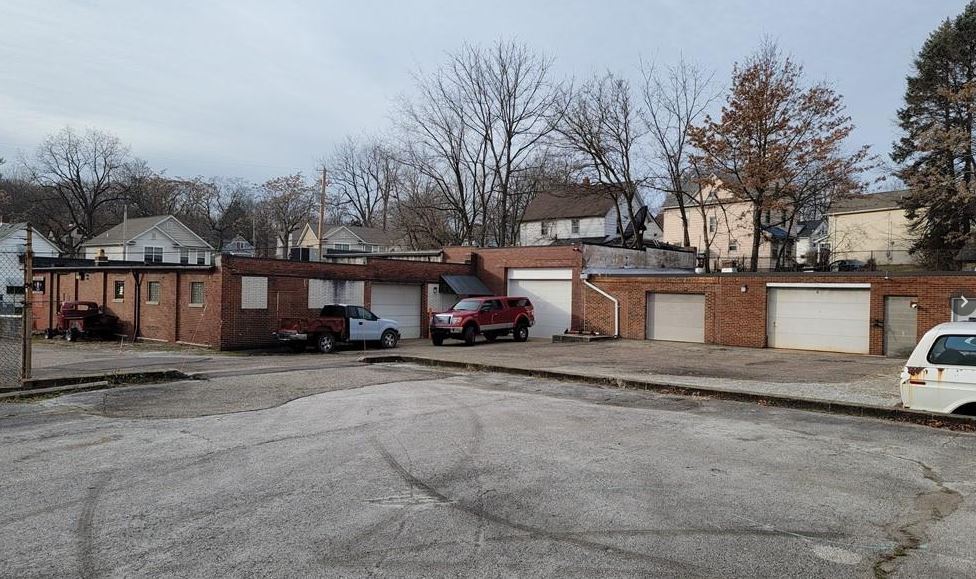 More Photos Of 771 Moon St, Akron Warehouse For Sale