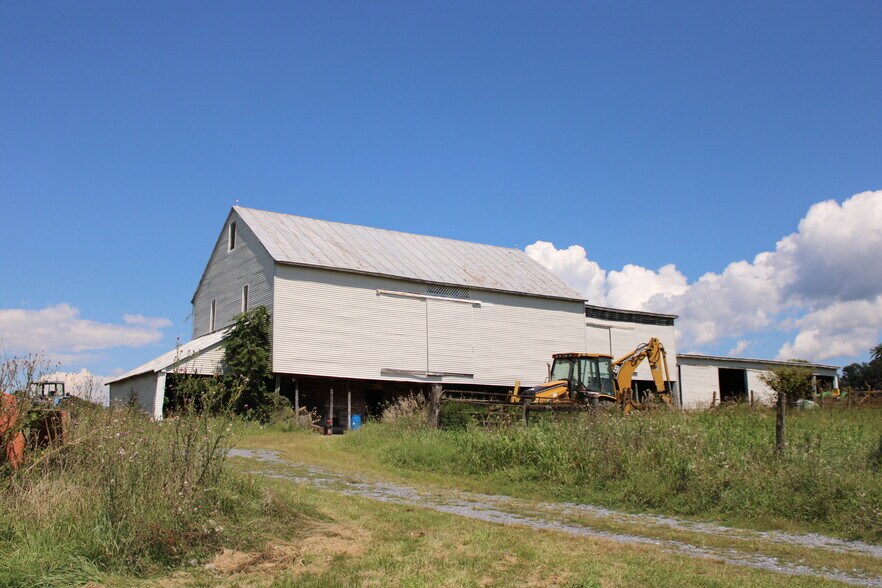 More Photos Of 3067 Pack Saddle Trl, Keezletown Land For Sale