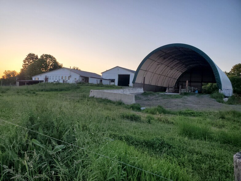 More Photos Of 2890 Jorolemon Rd, Weedsport Industrial For Sale