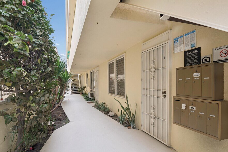 More Photos Of 333 S Rexford Dr, Beverly Hills Apartments For Sale