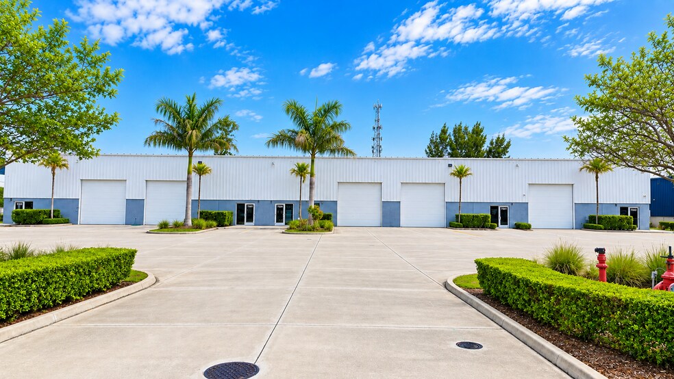 Primary Photo Of 7521-7541 SW Jack James Dr, Stuart Warehouse For Lease