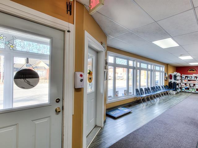 More Photos Of 20 Rue Mill, Howick Veterinarian Kennel For Sale