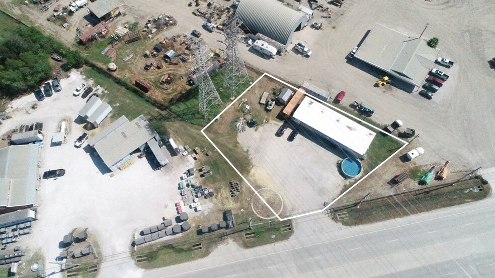 More Photos Of 9430 N Highway 146, Baytown Freestanding For Sale