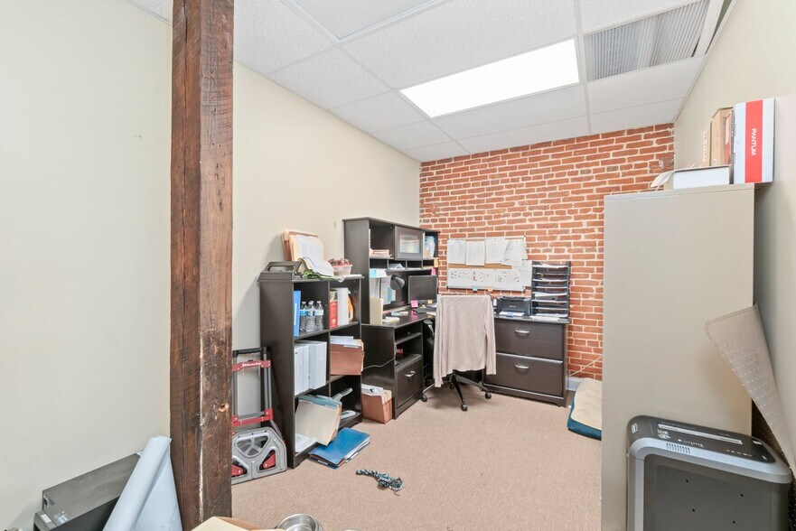 More Photos Of 3355 Keswick Rd, Baltimore Loft Creative Space For Sale