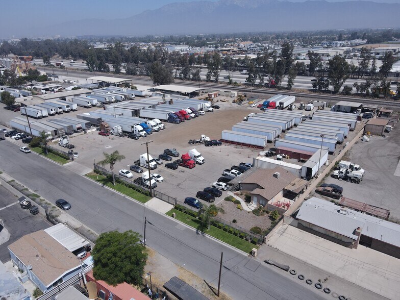 More Photos Of 15810 Boyle Ave, Fontana Land For Lease