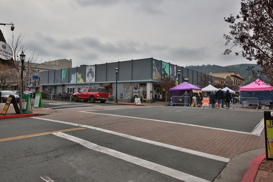 More Photos Of 708 Ferry St, Martinez Storefront Retail Office For Sale