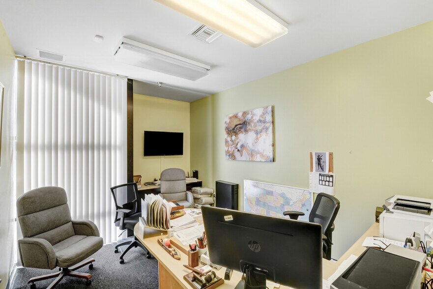 More Photos Of 7197 Old 215 Frontage Rd, Riverside Research And Development For Sale