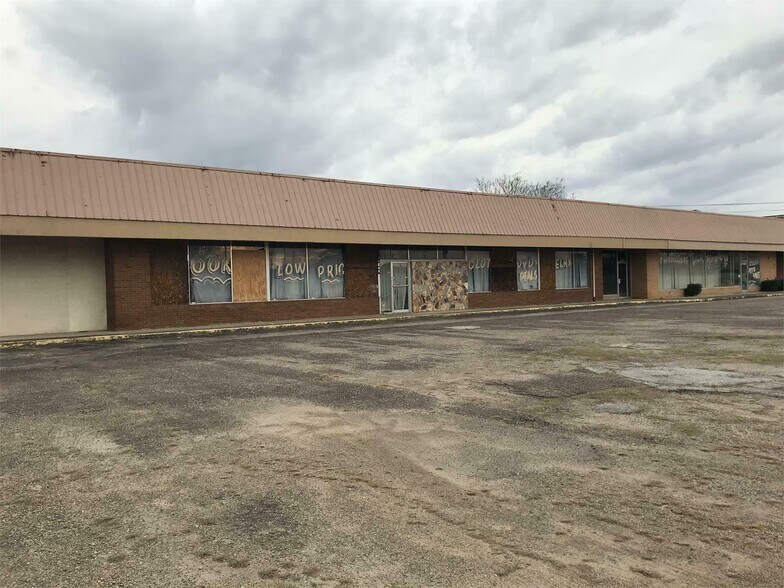 More Photos Of 1241-1247 Gordon Hwy, Augusta Storefront For Sale