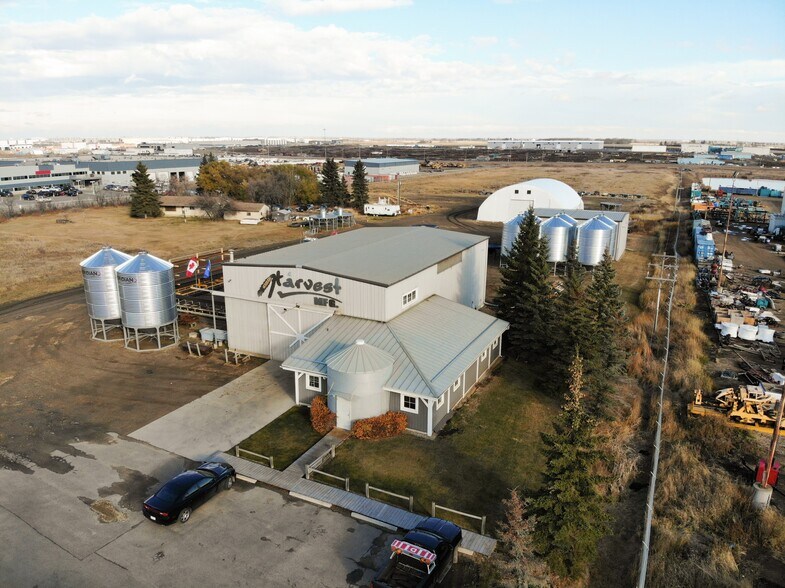 More Photos Of 3075 4th St, Nisku Manufacturing For Sale