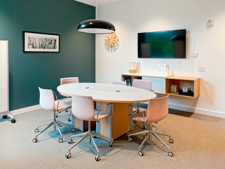 More Photos Of 3401 Mallory Ln, Franklin Coworking Space