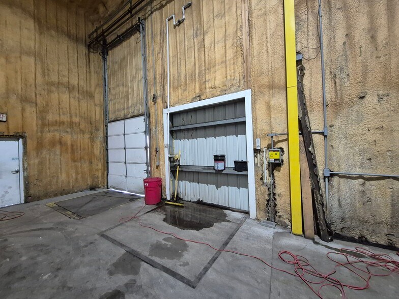 More Photos Of 88 Cadbury Way, Holley Refrigeration Cold Storage For Sale