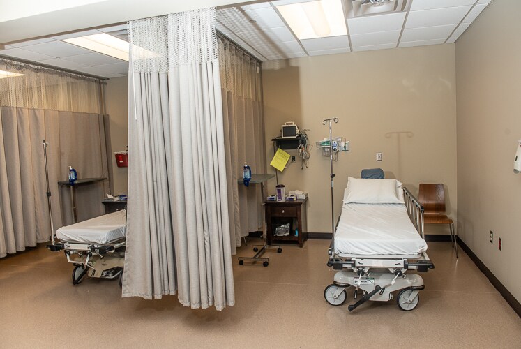 More Photos Of 17170 I-12 Service rd, Ponchatoula Medical For Sale