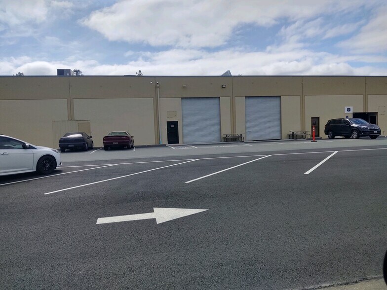 More Photos Of 1990 Olivera Rd, Concord Warehouse For Lease