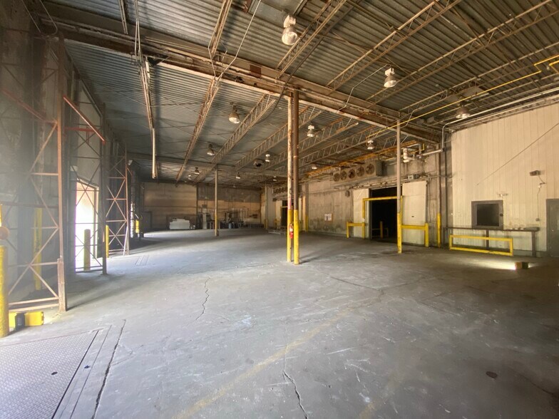More Photos Of 3330 Woodrow Wilson Ave, Jackson Refrigeration Cold Storage For Sale