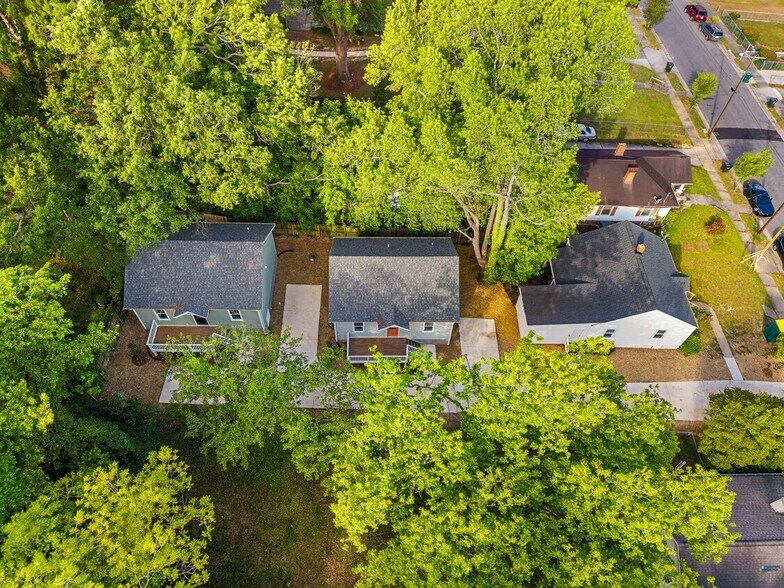 More Photos Of 2626 Harvard Ave, Durham Apartments For Sale