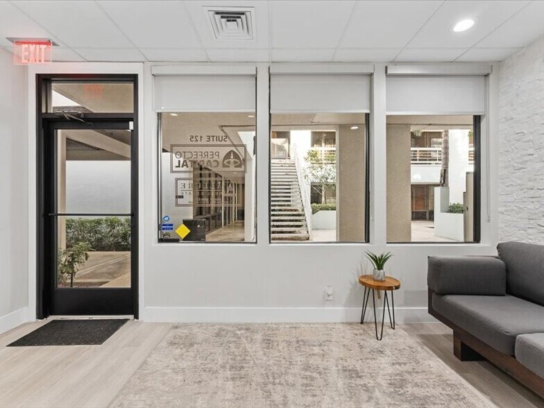 More Photos Of 2295 NW Corporate Blvd, Boca Raton Office Residential For Lease