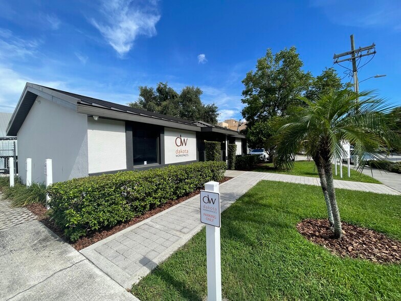 More Photos Of 504 S Moody Ave, Tampa Office For Sale