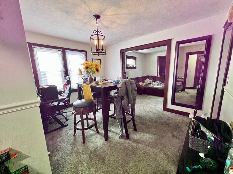 More Photos Of 308 Low St, Bloomington Apartments For Sale