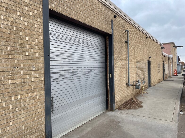 More Photos Of 153 Vallejo St, Denver Warehouse For Lease