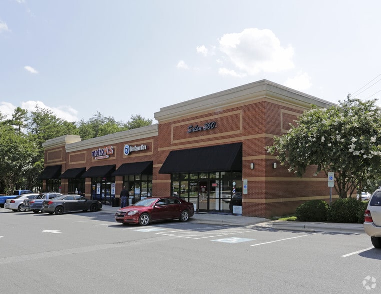 Primary Photo Of 6316 Old Sugar Creek Rd, Charlotte Freestanding For Lease