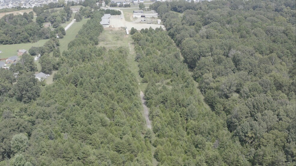 More Photos Of 6504 Burlington Rd, Whitsett Land For Lease
