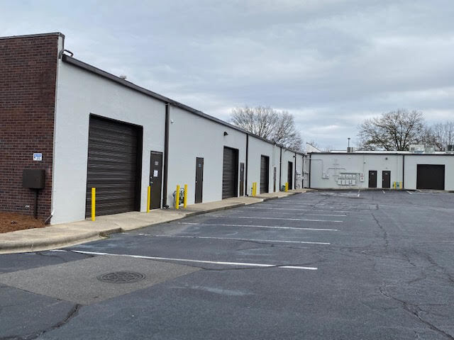 More Photos Of 600 Towne Centre Blvd, Pineville Flex For Lease