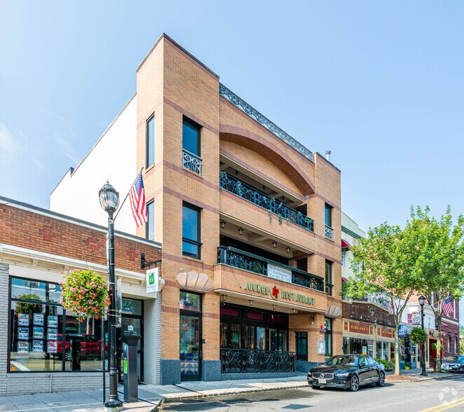 Primary Photo Of 91 Main St, Nyack Storefront Retail Residential For Lease