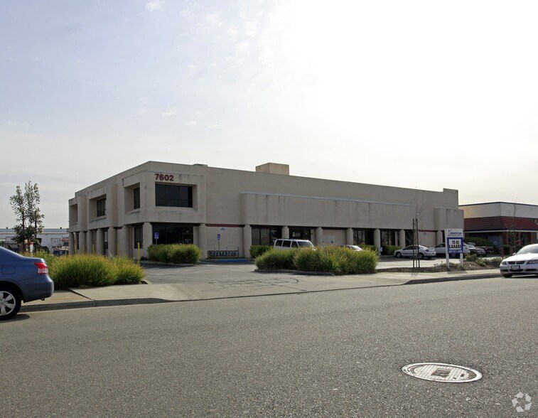 Primary Photo Of 7602 Murray Dr, Stockton Flex For Lease