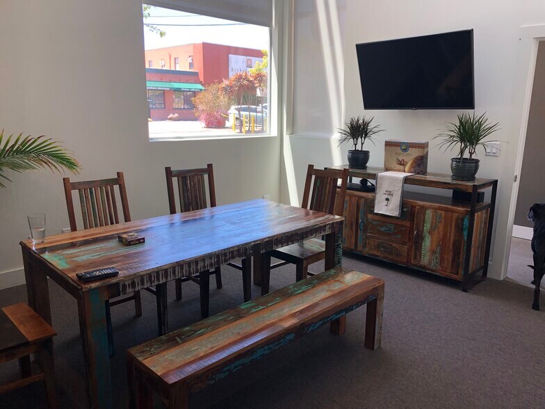 More Photos Of 2831-2849 7th St, Berkeley Office For Sale