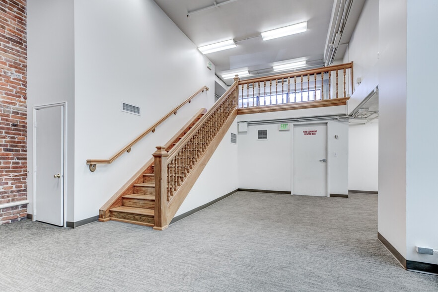 More Photos Of 1543-1545 Champa St, Denver Loft Creative Space For Lease