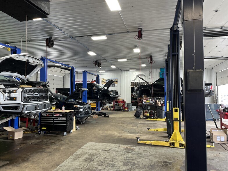 More Photos Of 11 W US Highway 6, Peru Auto Dealership For Sale