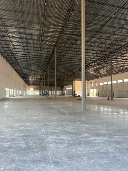 More Photos Of 23777 N 3rd Ave, Phoenix Unknown For Lease