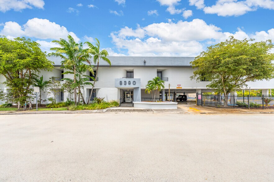 Primary Photo Of 8390 W Flagler St, Miami Office Residential For Lease