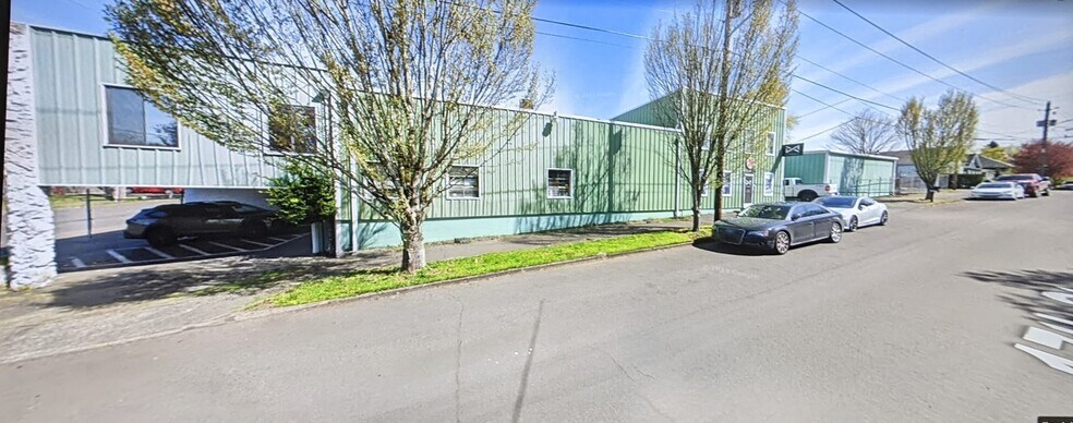 More Photos Of 1701 W Lincoln Ave, Vancouver Warehouse For Sale