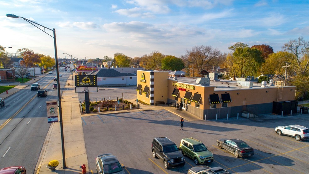 More Photos Of 3720 Ridge Rd, Lansing Restaurant For Lease