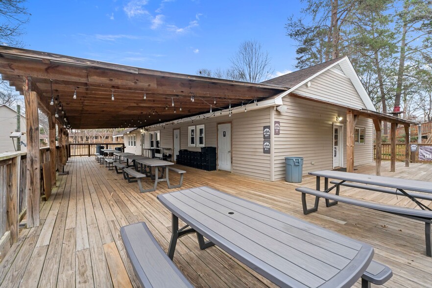 More Photos Of 6692 Valwood Rd, Conover Specialty For Sale