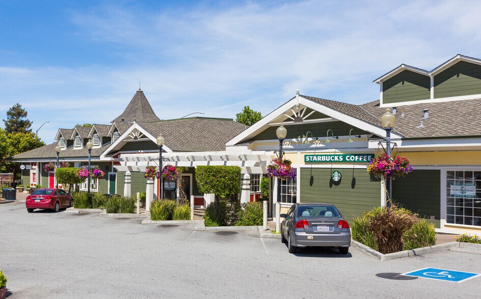 More Photos Of 1000-1050 El Camino Real, Belmont General Retail For Lease