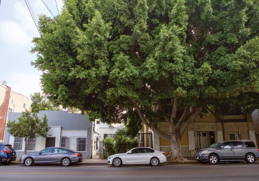 More Photos Of 1415 W 11th St, Los Angeles Land For Sale