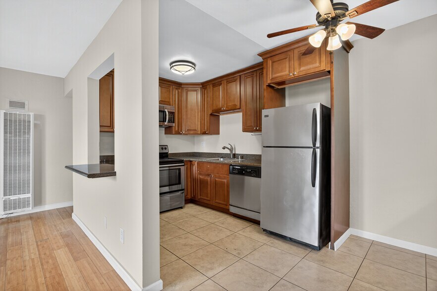 More Photos Of 273 Macarthur Blvd, Oakland Apartments For Sale