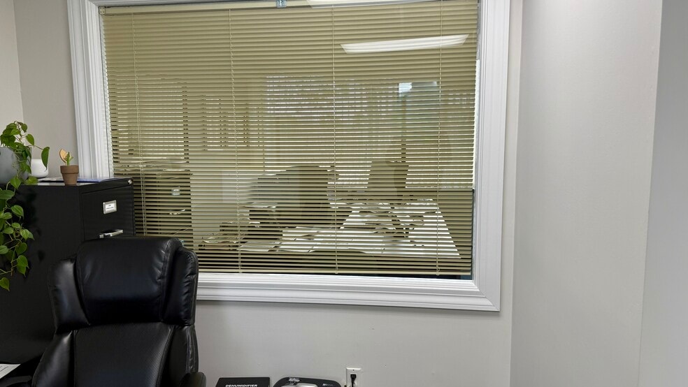 More Photos Of 218 W Main St, Hyannis Medical For Sale